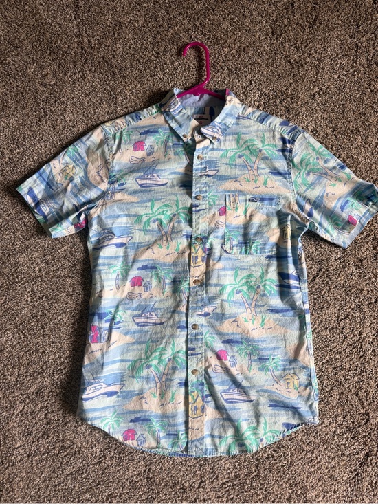 Vineyard Vines Other - Vineyard Vines Hawaiian Blue Beach Print Button-Down Shirt Casual Men’s Small